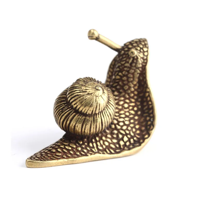 Retro copper snail ornaments bonsai micro landscape home decorations living room tea pet desk ornaments
Retro copper snail ornaments bonsai micro landscape home decorations living room tea pet desk ornaments