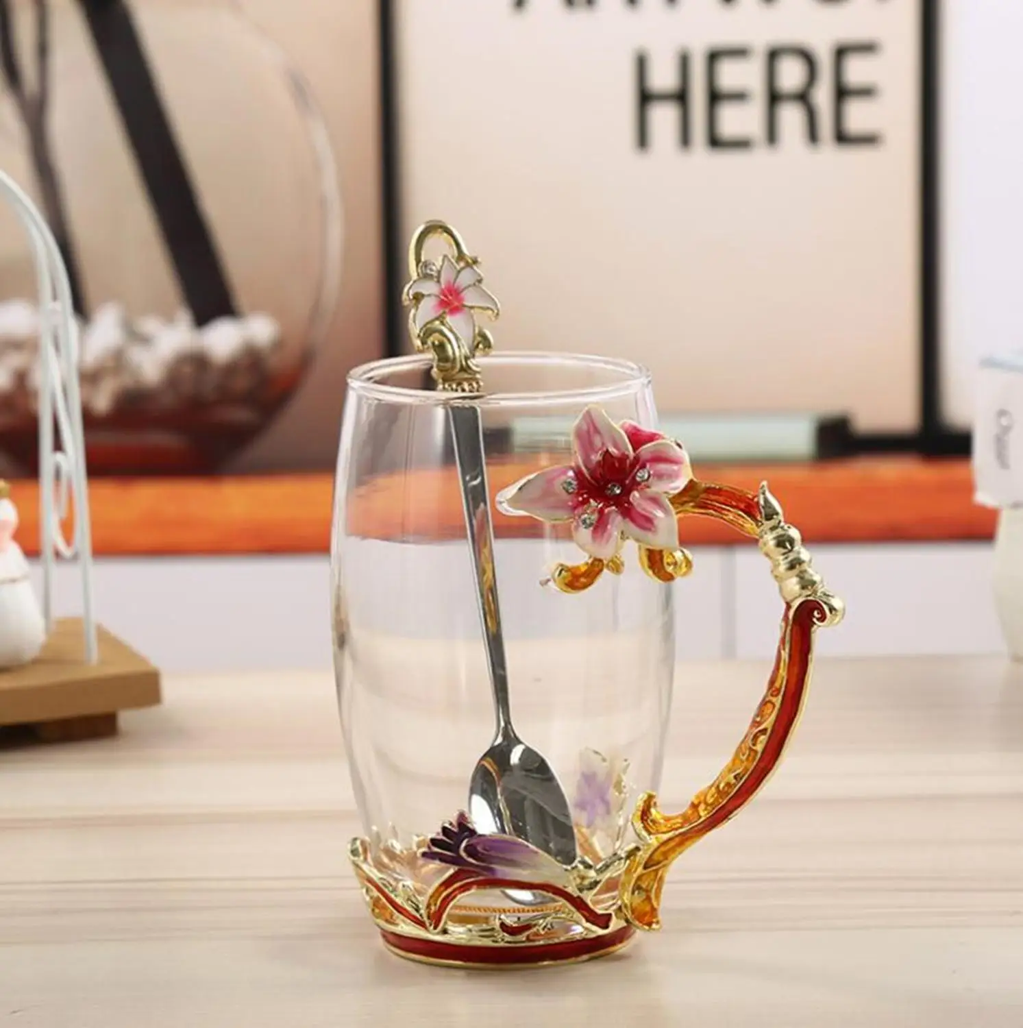 Lily Flower Tea Cups for Mother's Day Enamel Flower Mug Glass Coffee Cup Women Gift Decoration Wedding/Valentines/Birthday Day
Lily Flower Tea Cups for Mother's Day Enamel Flower Mug Glass Coffee Cup Women Gift Decoration Wedding/Valentines/Birthday Day