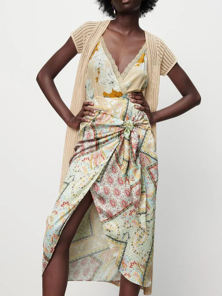 summer new style women's all-match sweet retro ethnic style flower hem slit holiday style printed midi skirt
summer new style women's all-match sweet retro ethnic style flower hem slit holiday style printed midi skirt