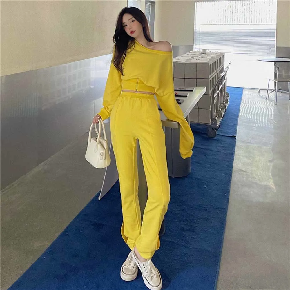 2021 Casual Outfit Solid Long Sleeve Top Spring Women Blouse Pants Tracksuit For Sports 2 Pieces Sets Sportswear Tracksuits
2021 Casual Outfit Solid Long Sleeve Top Spring Women Blouse Pants Tracksuit For Sports 2 Pieces Sets Sportswear Tracksuits