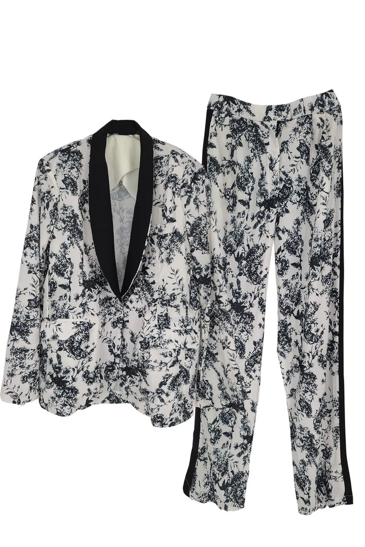 Korean Special-Interest Design National Fashion Ink High Street Retro Cold Style Suit Elastic Waist Blouse and Pants
Korean Special-Interest Design National Fashion Ink High Street Retro Cold Style Suit Elastic Waist Blouse and Pants