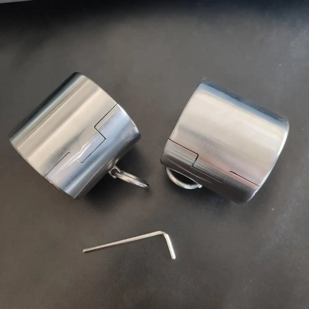 bondage product sexy toys for couple high quality stainless steel handcuffs cuffs
bondage product sexy toys for couple high quality stainless steel handcuffs cuffs