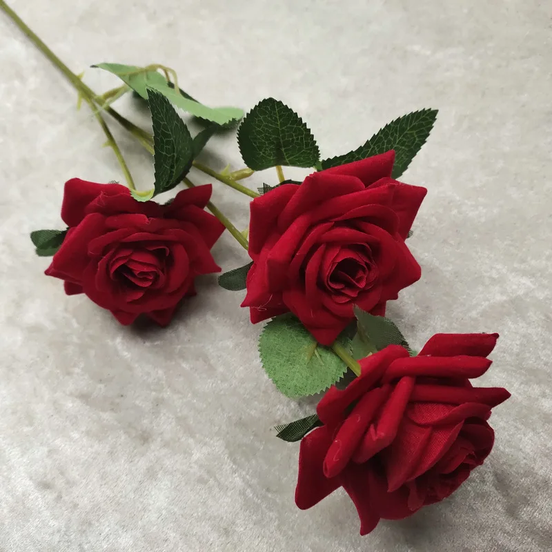 5Pcs Simulation 3-head Curled Velvet Rose Artificial Flowers For Home Decoration Crafts Roses Wedding Table Bouquet Fake Flowers
5Pcs Simulation 3-head Curled Velvet Rose Artificial Flowers For Home Decoration Crafts Roses Wedding Table Bouquet Fake Flowers