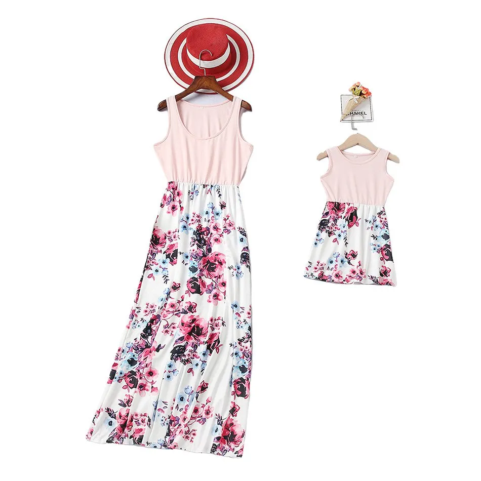 Summer Mother Daughter Clothes Maxi Dress Girl Strap Outfit Kids Clothes Girls Flower Floral Patchwork Tank Family Look Clothing
Summer Mother Daughter Clothes Maxi Dress Girl Strap Outfit Kids Clothes Girls Flower Floral Patchwork Tank Family Look Clothing