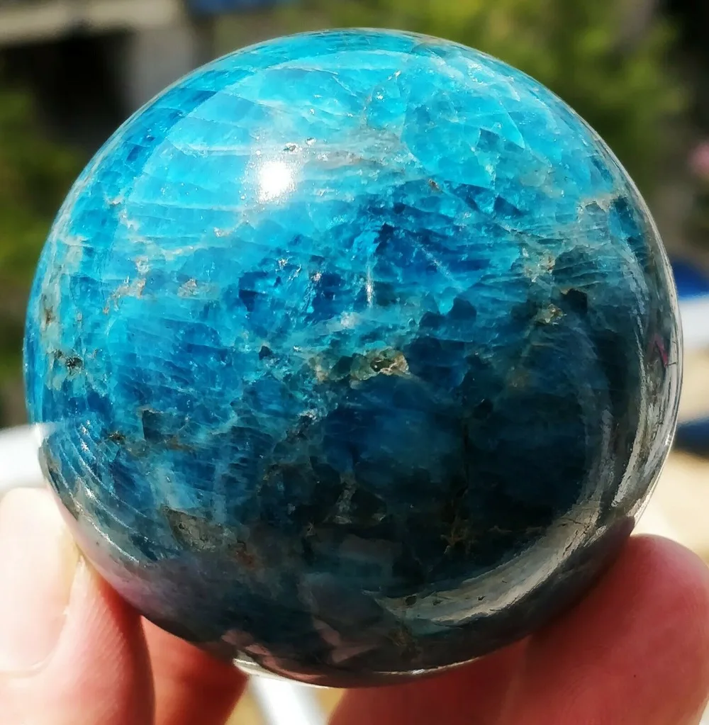 Natural blue apatite ball crystal ball, raw stone.Home decoration, academic improvement, therapy, beauty, gift giving,bet luck
Natural blue apatite ball crystal ball, raw stone.Home decoration, academic improvement, therapy, beauty, gift giving,bet luck
