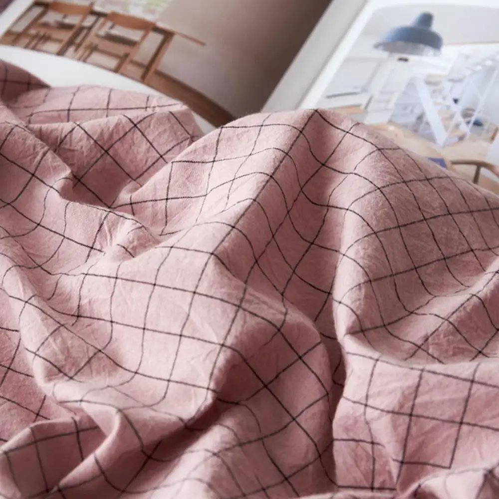 Nordic Style 100% Cotton Bedding Set Pink Lattice Duvet Cover Bedspreads For Home Single Double Bed Cover Sheets Sets on the bed
Nordic Style 100% Cotton Bedding Set Pink Lattice Duvet Cover Bedspreads For Home Single Double Bed Cover Sheets Sets on the bed