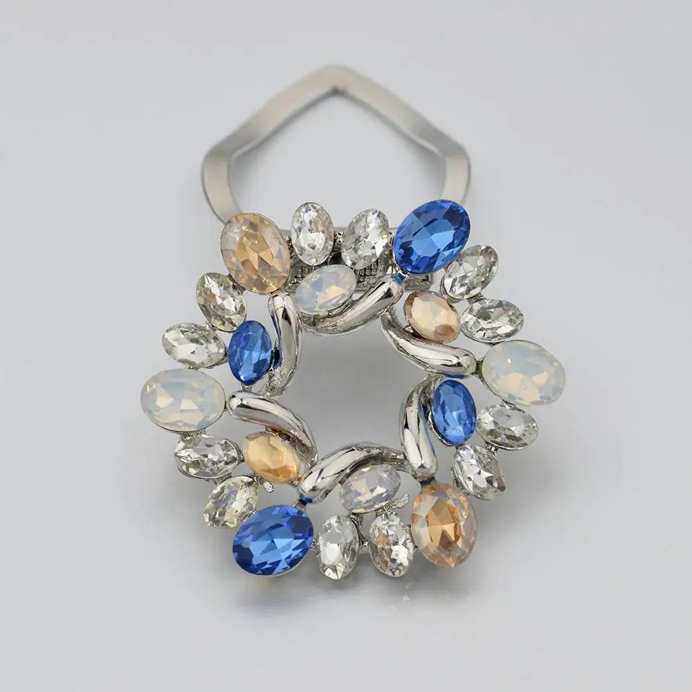 2020 newest styles flower glass crystal scarf clip brooch classic zircon wedding brooches fine Jewelry for Lady Bohemia Brooch
2020 newest styles flower glass crystal scarf clip brooch classic zircon wedding brooches fine Jewelry for Lady Bohemia Brooch