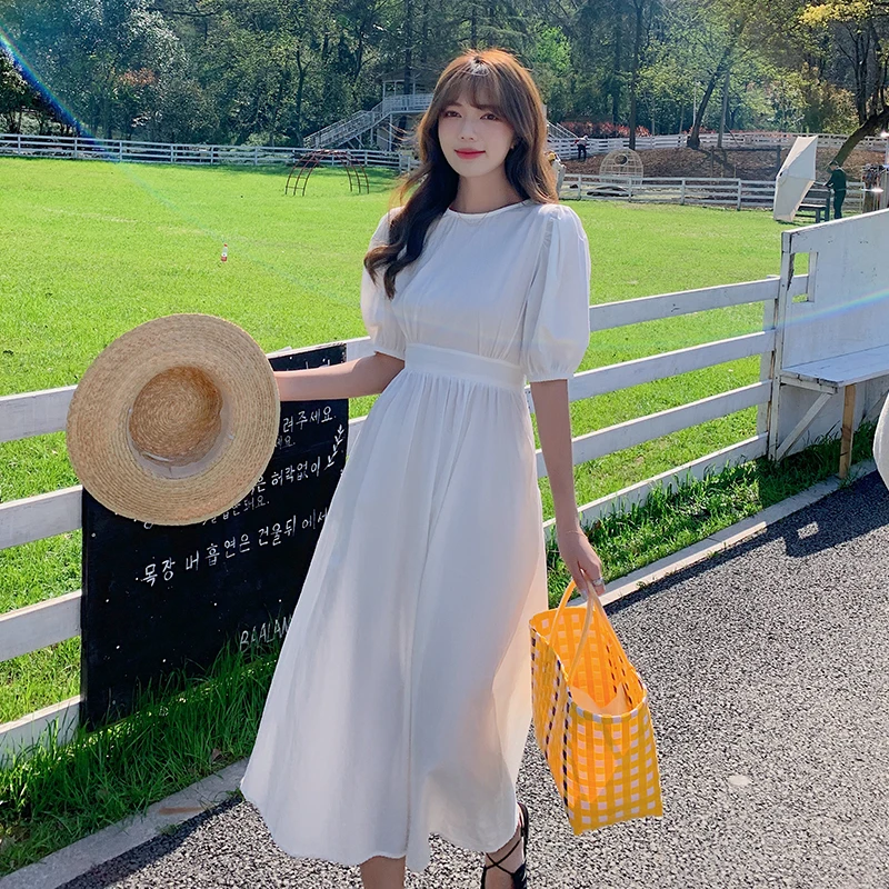 spot 2021 summer new Korean temperament women's dress solid color romantic round neck princess sleeve bandage dress 
spot 2021 summer new Korean temperament women's dress solid color romantic round neck princess sleeve bandage dress