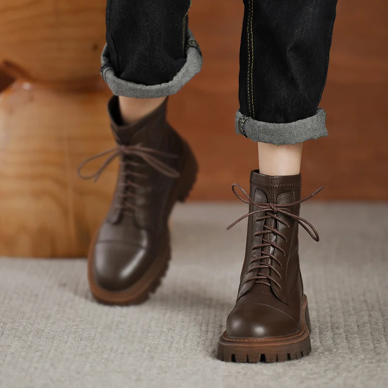 Med Heel Boots Women Shoes Autumn Lace Up Luxury Designer Winter Footwear Round Toe Boots-Women Fashion 2021 Lolita Ankle Rock L
Med Heel Boots Women Shoes Autumn Lace Up Luxury Designer Winter Footwear Round Toe Boots-Women Fashion 2021 Lolita Ankle Rock L