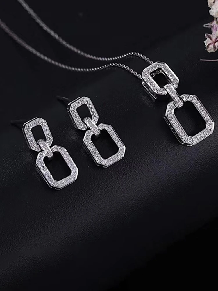 New Fashion Micro-inlaid Crystal Geometric Necklace Girls Pendant Necklace Clavicle Chain Jewelry Gift
New Fashion Micro-inlaid Crystal Geometric Necklace Girls Pendant Necklace Clavicle Chain Jewelry Gift