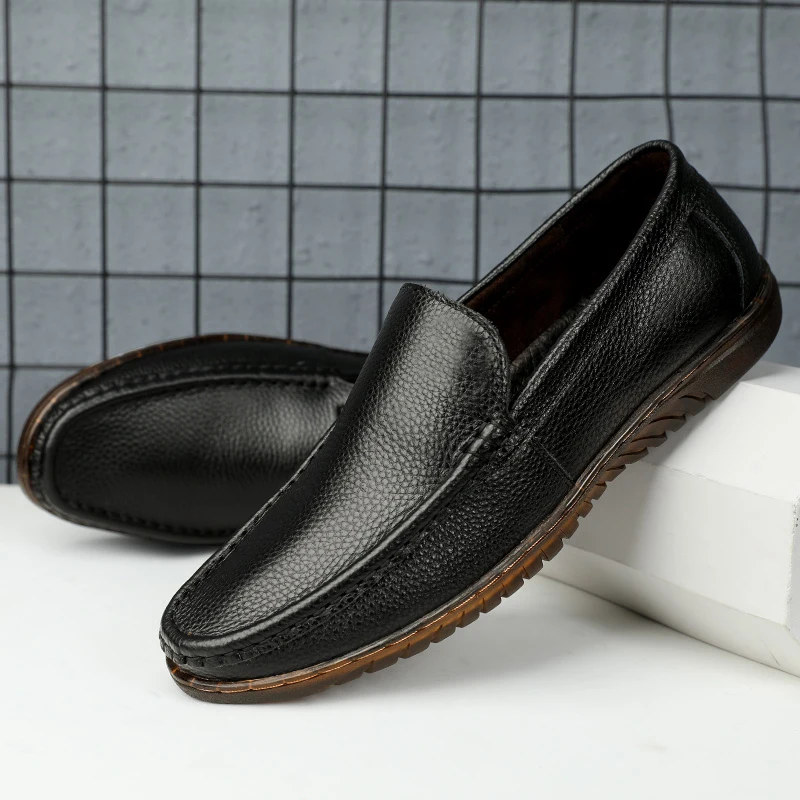 Genuine Leather Casual Driving Shoes for Men Fashion Designer Luxury Light Comfortable Loafers Men Moccasins Man Slip On Flats
Genuine Leather Casual Driving Shoes for Men Fashion Designer Luxury Light Comfortable Loafers Men Moccasins Man Slip On Flats