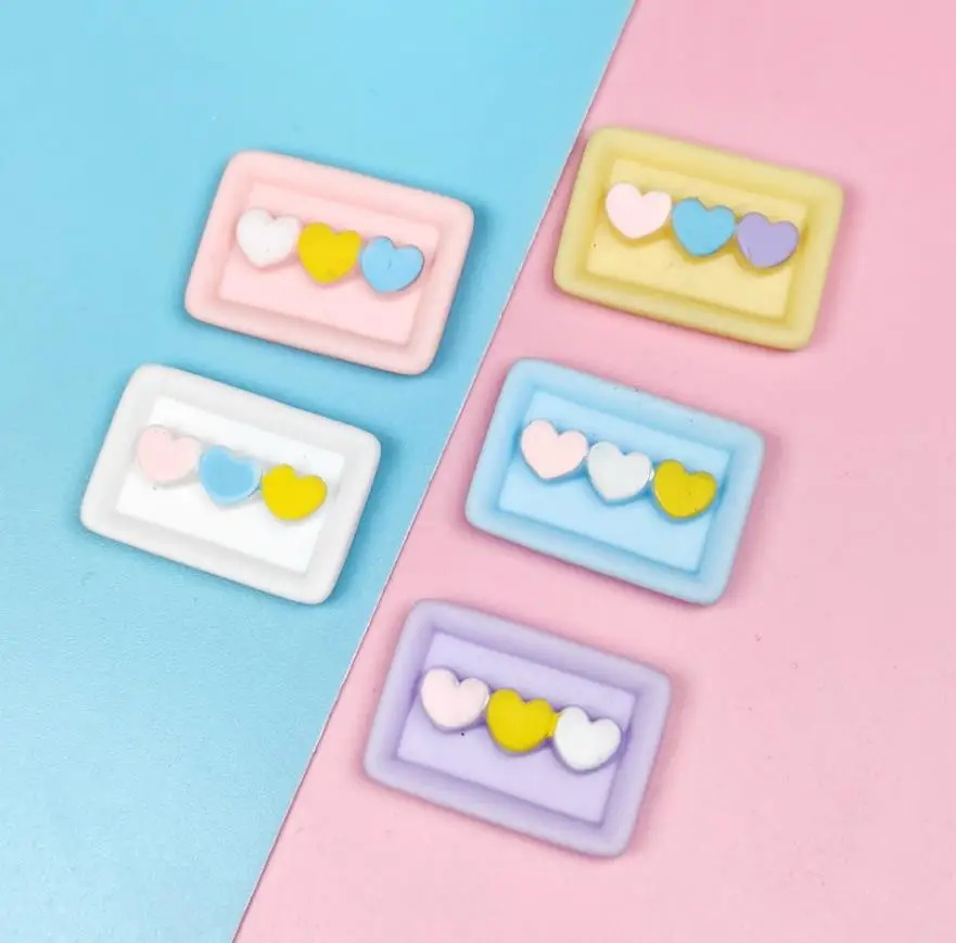 Kawaii Cake Resin Cabochon Flatback Simulated Heart Pudding Plate Decoration DIY Crafts Dollhouse Accessories
Kawaii Cake Resin Cabochon Flatback Simulated Heart Pudding Plate Decoration DIY Crafts Dollhouse Accessories