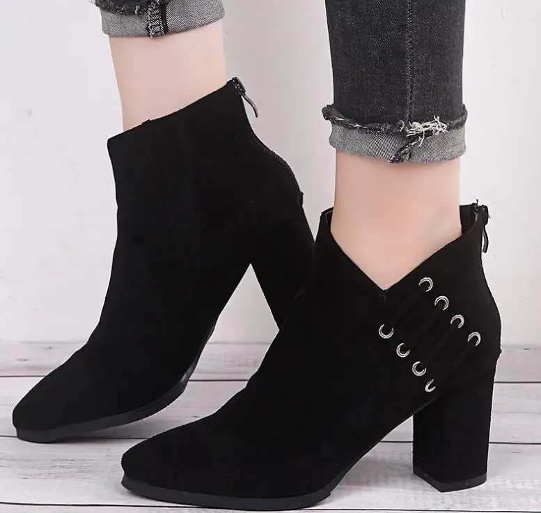 New Fashion Women Shoes Sexy Ankle Boots High-heel Short Boots Fashion Pointed Europe Shoes Plus Size Pumps High Heels Boots
New Fashion Women Shoes Sexy Ankle Boots High-heel Short Boots Fashion Pointed Europe Shoes Plus Size Pumps High Heels Boots
