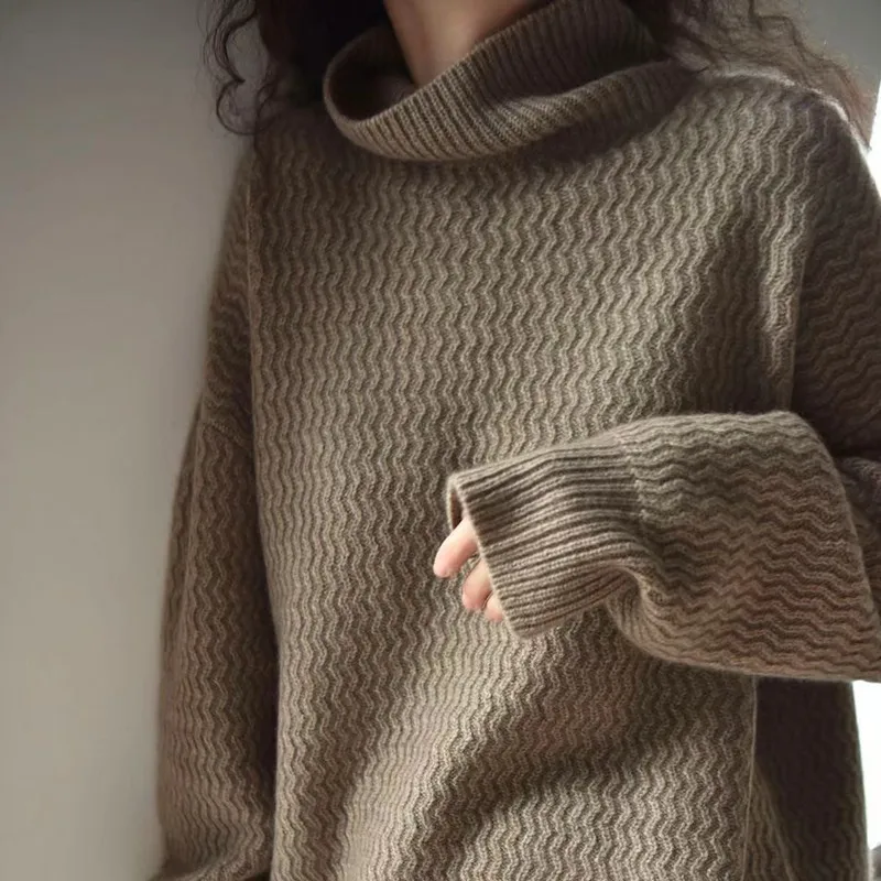 Turtleneck cashmere sweater women's fall/winter new 100%pure wool high neck sweater loose lazy Korean Keep warm knitted pullover
Turtleneck cashmere sweater women's fall/winter new 100%pure wool high neck sweater loose lazy Korean Keep warm knitted pullover