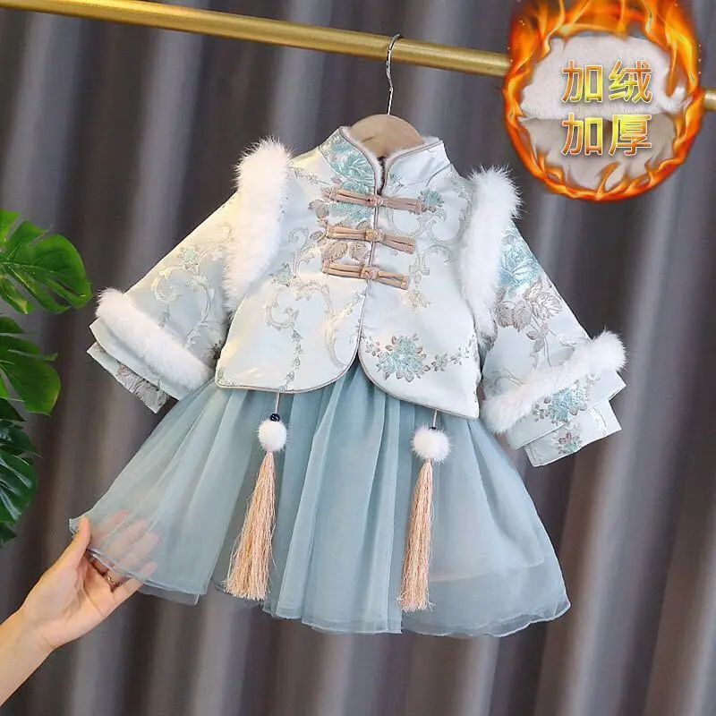 Girls Tang suit new winter Han suit thickened plus velvet princess woolen cloth dress Chinese style baby New Year's clothing
Girls Tang suit new winter Han suit thickened plus velvet princess woolen cloth dress Chinese style baby New Year's clothing