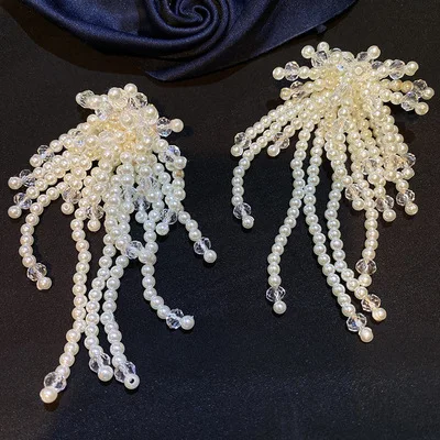 Multi-Layer Pearl Earrings For Women Crystal Beaded Tassel Earrings Personality Temperament European And American Style 2021 New
Multi-Layer Pearl Earrings For Women Crystal Beaded Tassel Earrings Personality Temperament European And American Style 2021 New