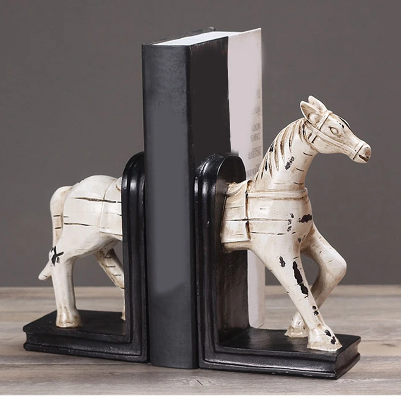 Retro Bookshelf Bookends Office Decorations Ornaments Resin Horse Sculpture Document Bookshelf
Retro Bookshelf Bookends Office Decorations Ornaments Resin Horse Sculpture Document Bookshelf
