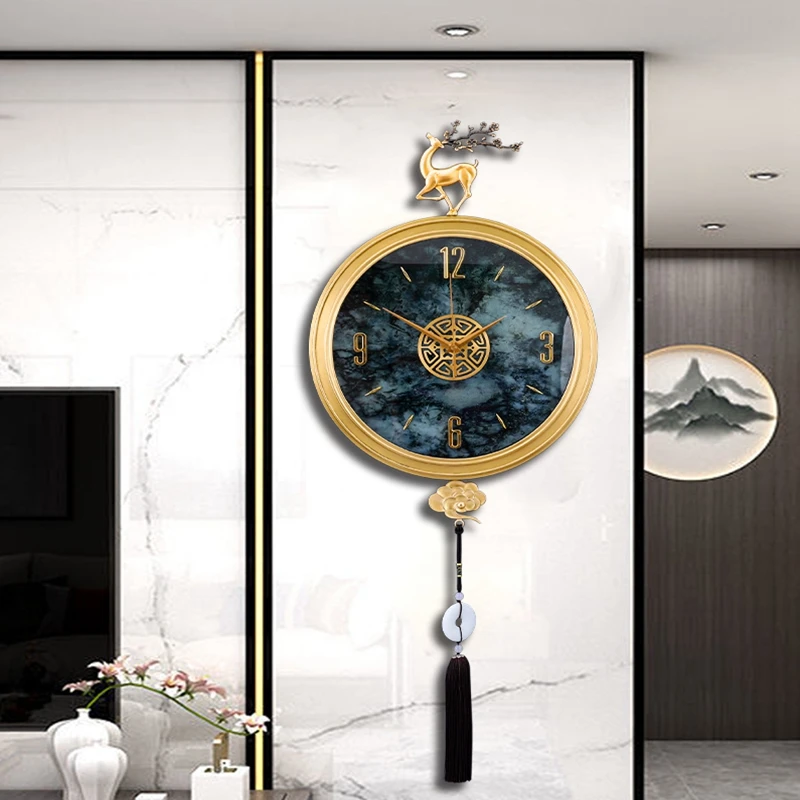 Часы из чистой меди, для гостиной, домашние модные настенные часы, современный дизайн, легкая роскошь, креативные Искусственные часы 
Часы из чистой меди, для гостиной, домашние модные настенные часы, современный дизайн, легкая роскошь, креативные Искусственные часы