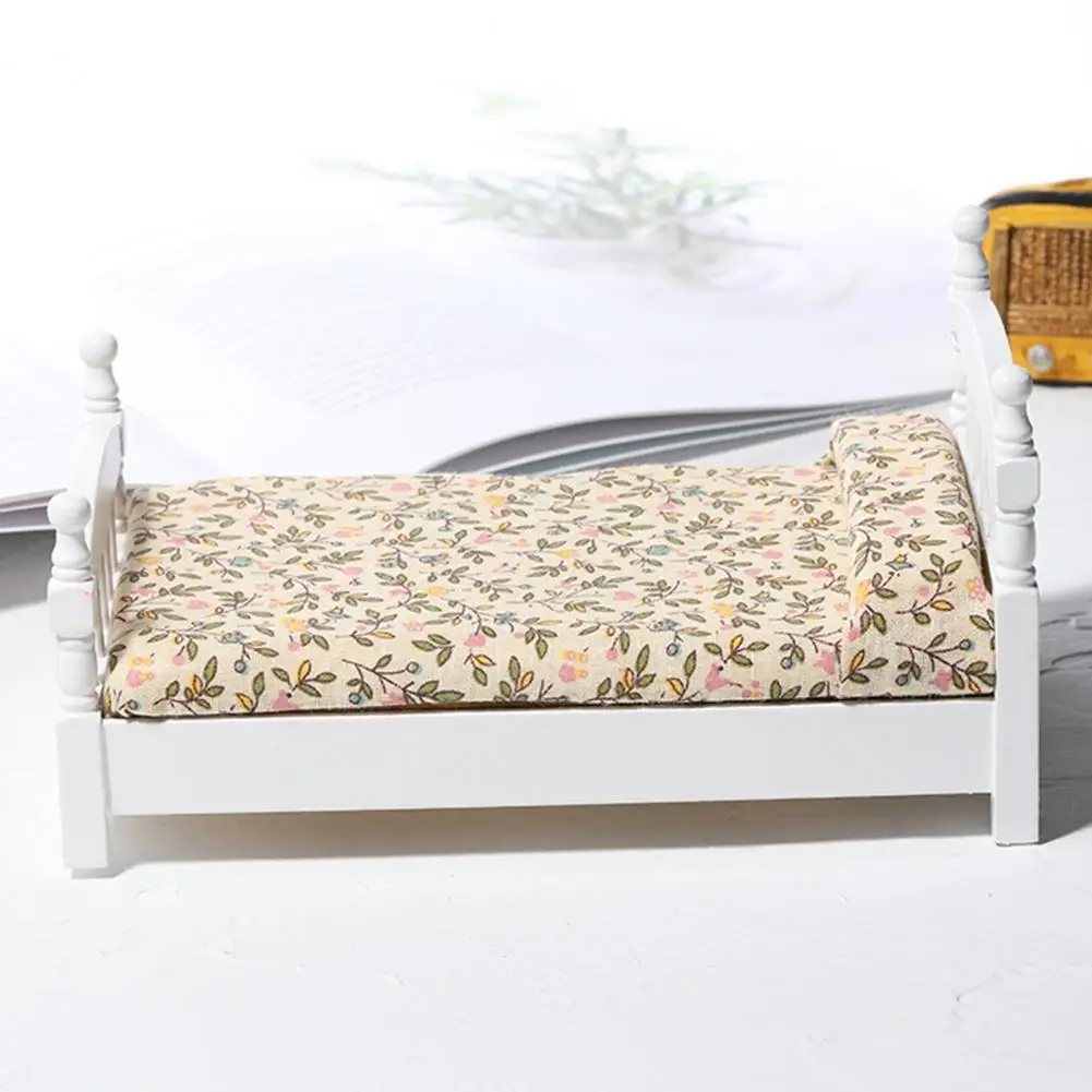 1/12 Cute Miniature Wood Bed Living Room Toy Decor Furniture Wooden Single Bed with Sheet Model Dollhouse Toy for Birthday Gift
1/12 Cute Miniature Wood Bed Living Room Toy Decor Furniture Wooden Single Bed with Sheet Model Dollhouse Toy for Birthday Gift