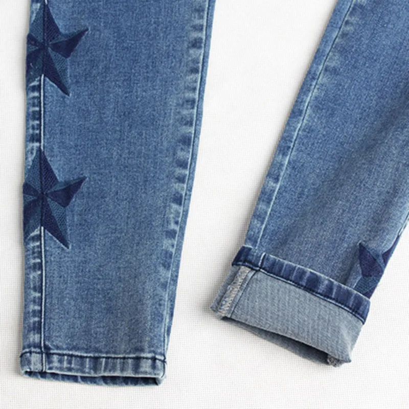 DenimColab Fashion Embroidery Star Pattern Jeans Pants Women Elastic Skinny Pencil Pants Ladies Casual Stretch Jeans Trousers
DenimColab Fashion Embroidery Star Pattern Jeans Pants Women Elastic Skinny Pencil Pants Ladies Casual Stretch Jeans Trousers