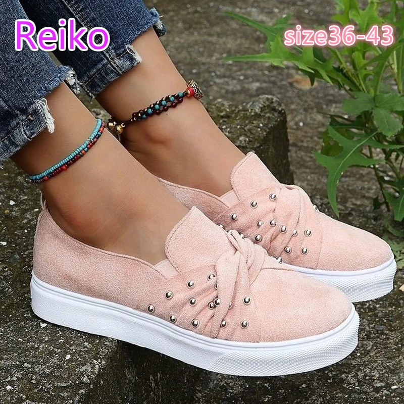 Autumn and winter new style comfortable footwear women's shoes bowknot pearl decoration flat vulcanized shoes sneakers
Autumn and winter new style comfortable footwear women's shoes bowknot pearl decoration flat vulcanized shoes sneakers