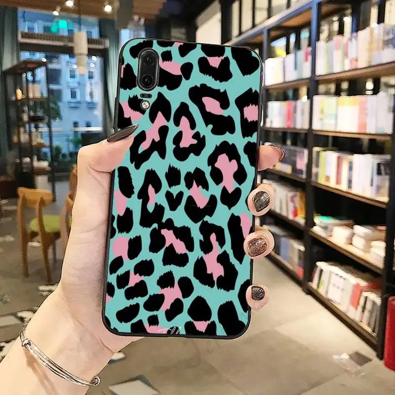Fashion Classic Leopard Print Phone Case For Huawei honor Mate P 10 20 30 40 Pro 10i 9 10 20 8 x Lite
Fashion Classic Leopard Print Phone Case For Huawei honor Mate P 10 20 30 40 Pro 10i 9 10 20 8 x Lite