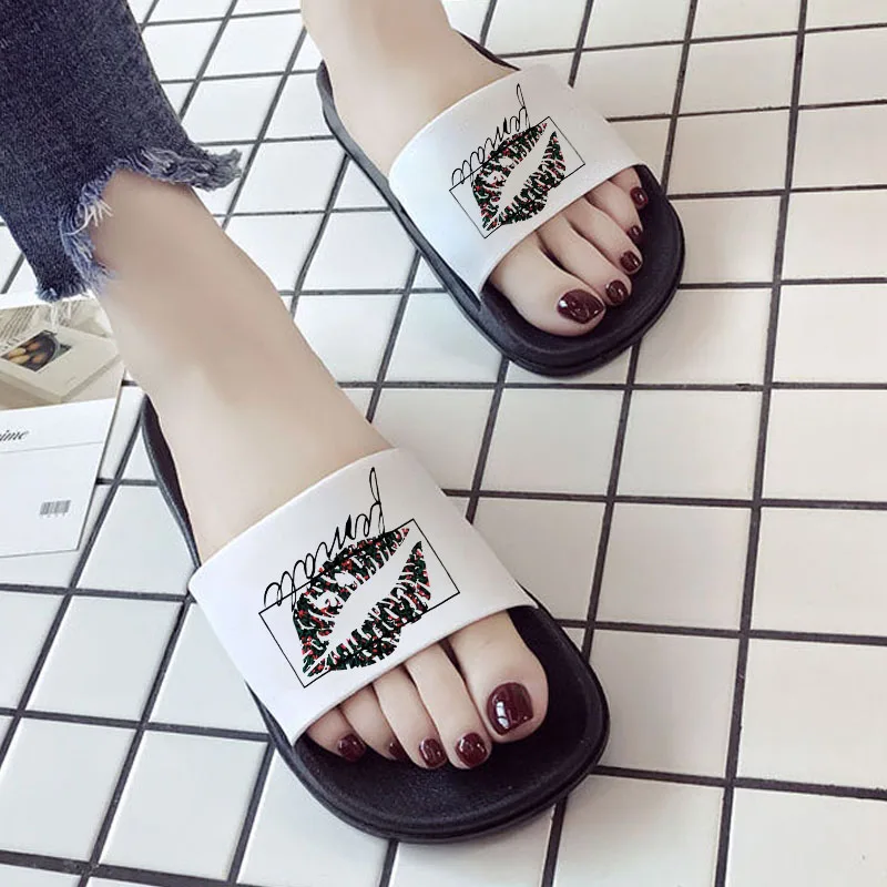Shoes For Women 2021 Leopard Sexy Lips Indoor Bedroom Home sandals ladies Harajuku Summer Fahion Slippers Open Toe Flip Flops
Shoes For Women 2021 Leopard Sexy Lips Indoor Bedroom Home sandals ladies Harajuku Summer Fahion Slippers Open Toe Flip Flops