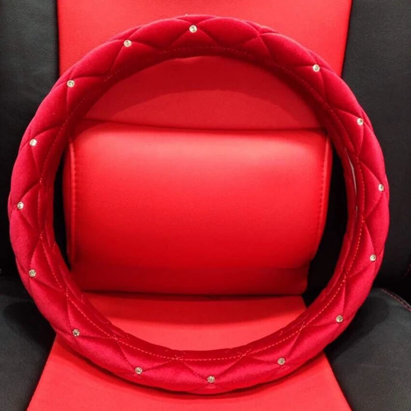 New diamond Car steering wheel cover Female winter Short plush Put sets lovely Diamond Interior for Mercedes-Benz BMW Audi
New diamond Car steering wheel cover Female winter Short plush Put sets lovely Diamond Interior for Mercedes-Benz BMW Audi