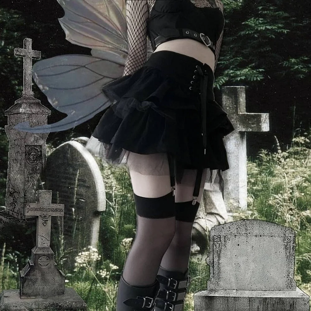 Goth Pleated Skirt Aesthetic Lace Up Mini Skirt Punk Style 2021 Black Party for Women Dark Academia Mesh Patchwork A Line Skirts
Goth Pleated Skirt Aesthetic Lace Up Mini Skirt Punk Style 2021 Black Party for Women Dark Academia Mesh Patchwork A Line Skirts