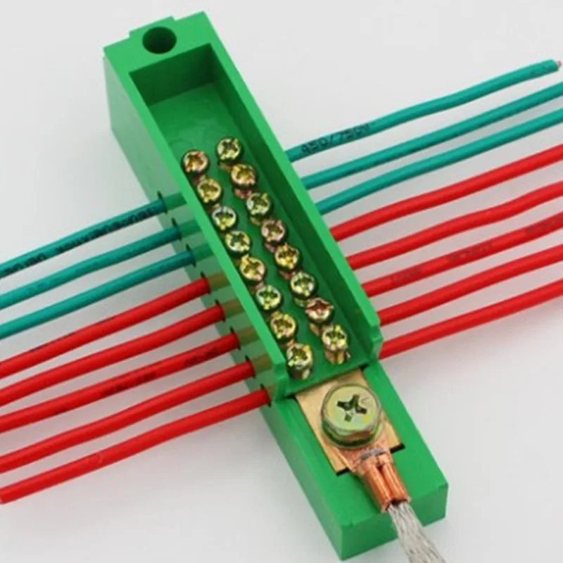 1 In 8 Out 12 Out 18 Out 20 Out 24 Out 32 Out 40 Out Junction Box Household Distribution FJ6/JHD Distributor Terminal Block
1 In 8 Out 12 Out 18 Out 20 Out 24 Out 32 Out 40 Out Junction Box Household Distribution FJ6/JHD Distributor Terminal Block