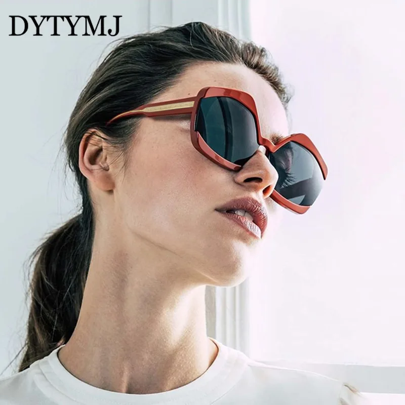 Винтажные Солнцезащитные очки dyymj для женщин и мужчин, 2020, большие солнцезащитные очки для женщин, многоугольные роскошные дизайнерские очк...
Винтажные Солнцезащитные очки dyymj для женщин и мужчин, 2020, большие солнцезащитные очки для женщин, многоугольные роскошные дизайнерские очк...