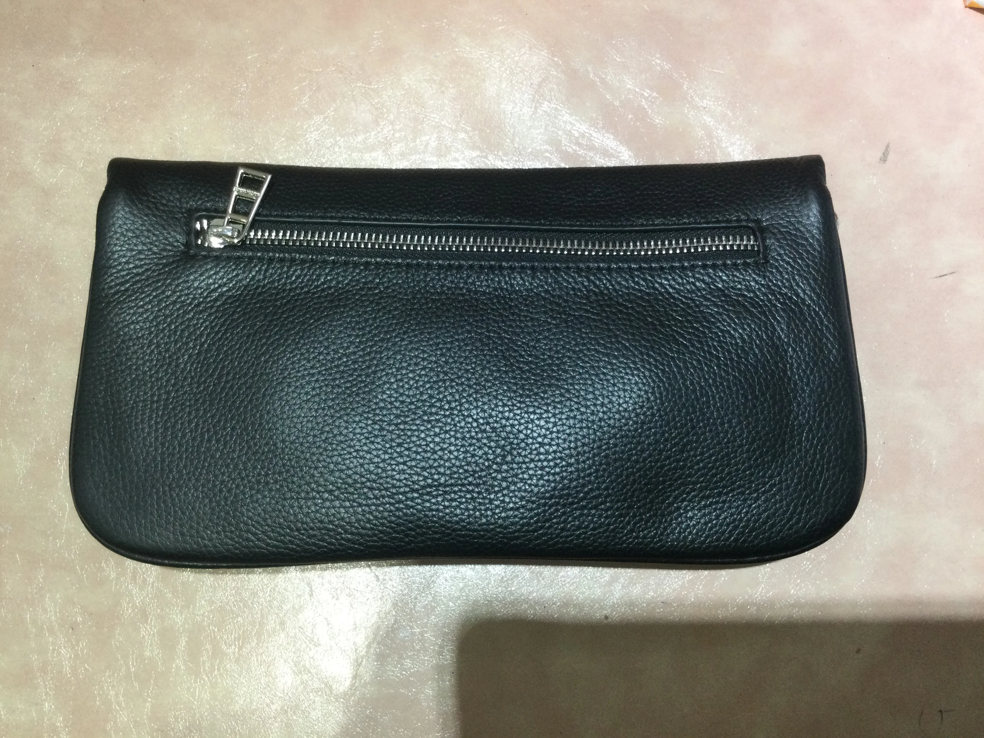 New Women Rock Clutch Ladies Shoulder Bags Genuine Leather Across Body Bags Hand Bags with Two Removable Chains
New Women Rock Clutch Ladies Shoulder Bags Genuine Leather Across Body Bags Hand Bags with Two Removable Chains