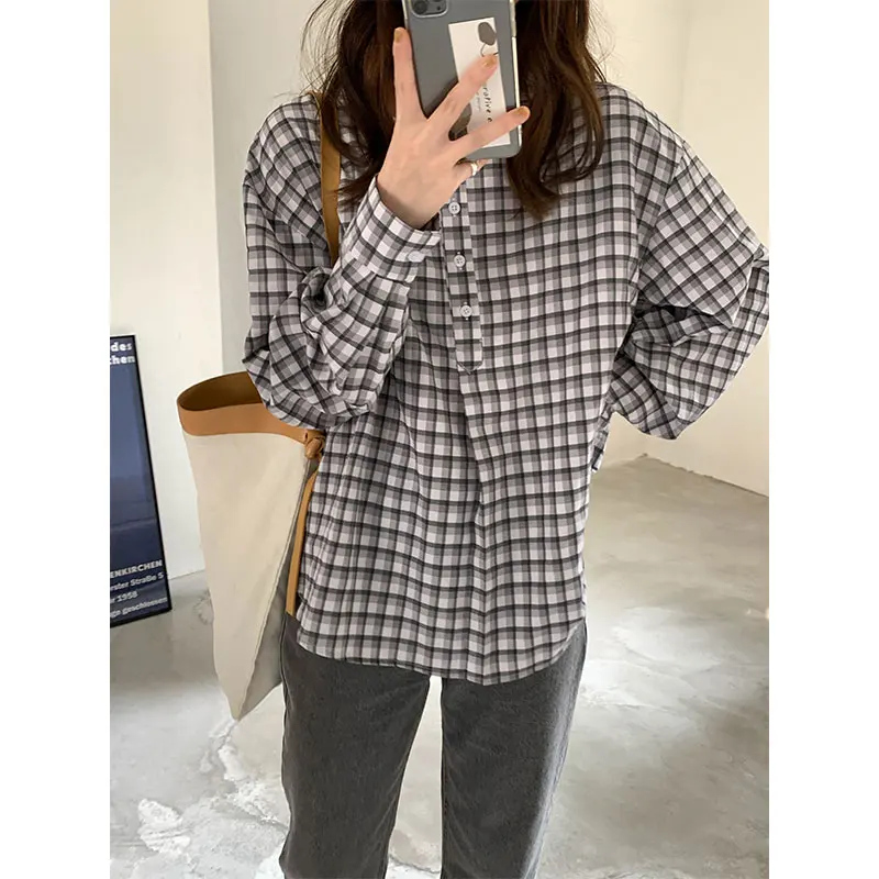 2020 autumn korean style loose plaid shirts womens vintage sun protection long sleeve blouses womens outwear coats (X1589)
2020 autumn korean style loose plaid shirts womens vintage sun protection long sleeve blouses womens outwear coats (X1589)