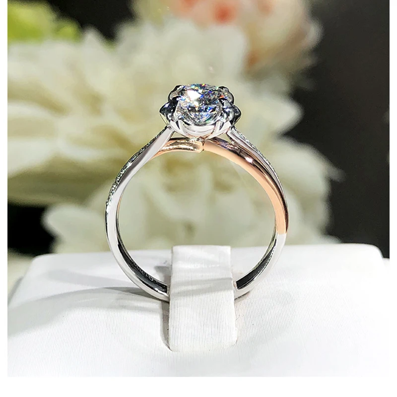 Delicate 1 Carat Imitation Moissanite Open Ring Two Tone Flower Rings for Women Wedding Party Fashion Jewelry Gift T4T756
Delicate 1 Carat Imitation Moissanite Open Ring Two Tone Flower Rings for Women Wedding Party Fashion Jewelry Gift T4T756