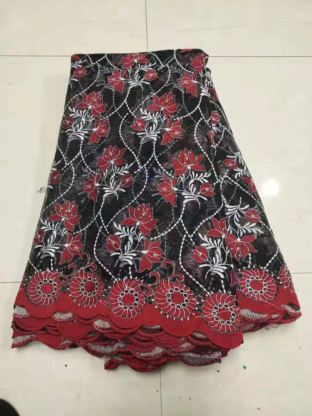 African Milk Silk Lace Fabric Embroidered Nigerian 3d Flower French Lace Fabric Green High Quality 2021 Tulle Lace Fabric
African Milk Silk Lace Fabric Embroidered Nigerian 3d Flower French Lace Fabric Green High Quality 2021 Tulle Lace Fabric