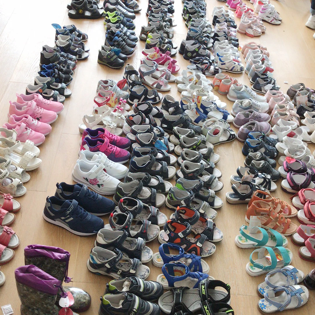 FLAMINGO kids Sandals Clearance Sale Size 21-36#
FLAMINGO kids Sandals Clearance Sale Size 21-36#