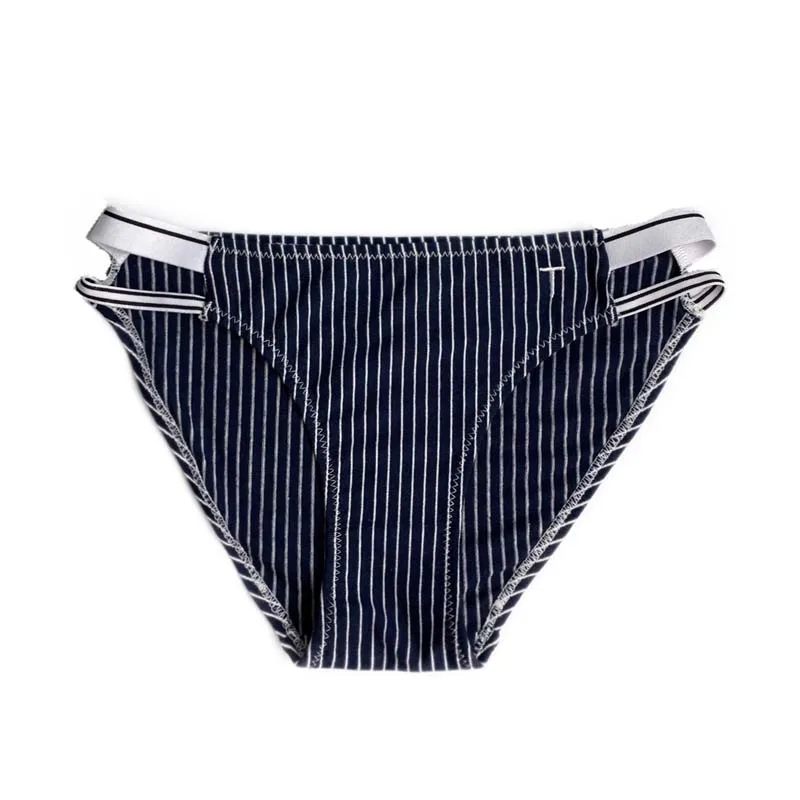 TrowBridge Hollow Out Women's Panties Fashion Low-Rise Underwear Female Cotton Briefs Skin-Friendly Lingerie Intimate Underpants
TrowBridge Hollow Out Women's Panties Fashion Low-Rise Underwear Female Cotton Briefs Skin-Friendly Lingerie Intimate Underpants
