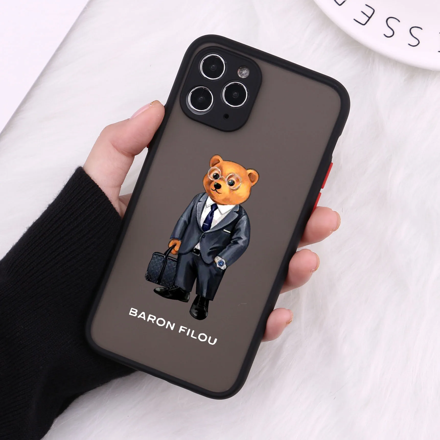 Cute BEAR Hard Phone Case For iPhone 11 Pro Max 12 XR X XS MAX SE 20 7 8 6Plus Fashion Brand Clear Black Cover Matte Fundas Capa
Cute BEAR Hard Phone Case For iPhone 11 Pro Max 12 XR X XS MAX SE 20 7 8 6Plus Fashion Brand Clear Black Cover Matte Fundas Capa