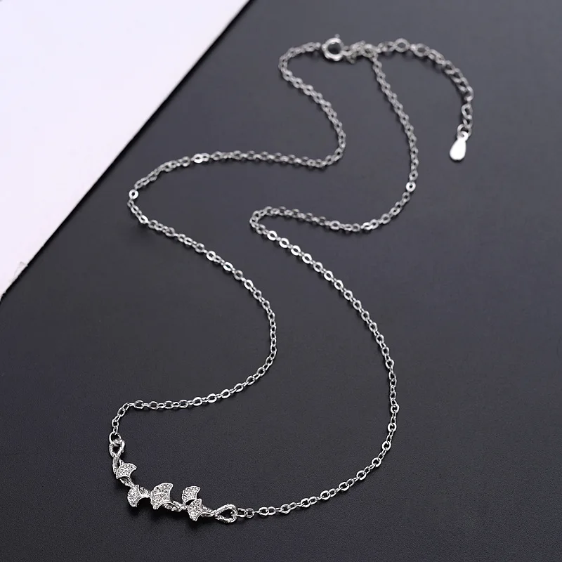 Fashion necklace female pendant flower leaf short clavicle chain all-match jewelry hot sale
Fashion necklace female pendant flower leaf short clavicle chain all-match jewelry hot sale