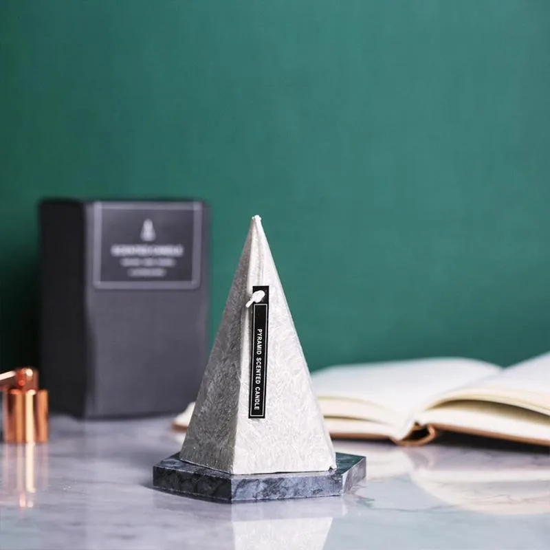 Creative Iceberg Cone Aromatherapy Candle Desktop Ornaments Nordic Home Decoration Craft Romantic Atmosphere Manufacturing Props 
Creative Iceberg Cone Aromatherapy Candle Desktop Ornaments Nordic Home Decoration Craft Romantic Atmosphere Manufacturing Props