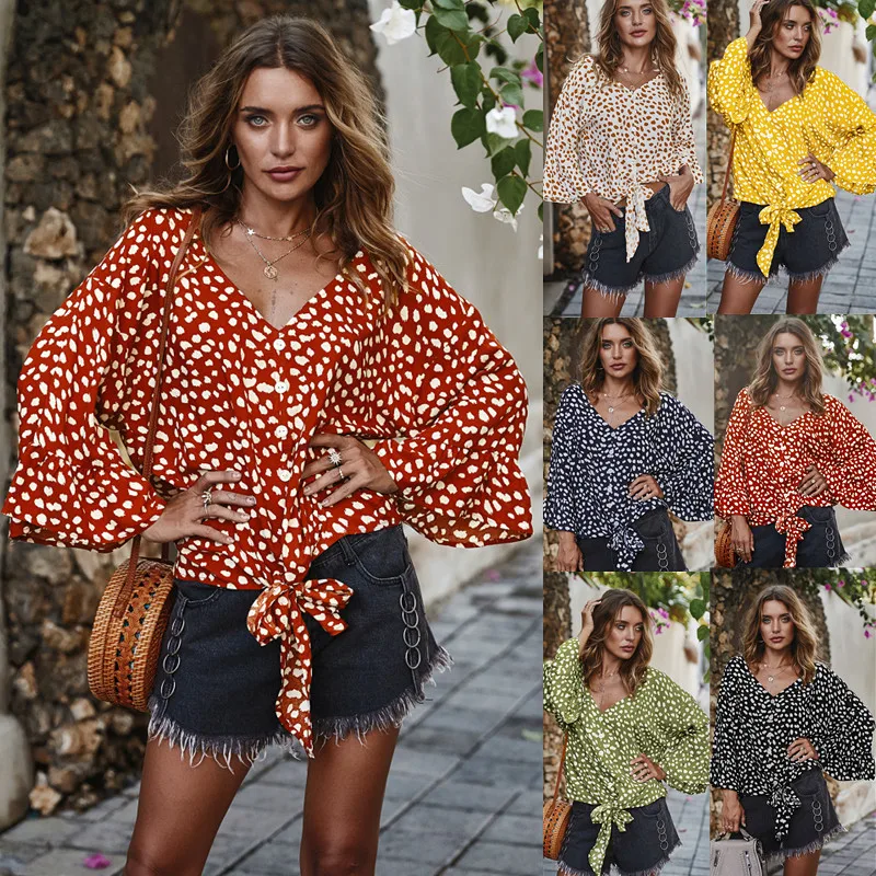 Ladies T-Shirt Floral Pattern V-Neck Long Sleeve t Shirts Women 2021 Summer Printing and Dyeing Lotus Leaf Sleeve Top Fashion
Ladies T-Shirt Floral Pattern V-Neck Long Sleeve t Shirts Women 2021 Summer Printing and Dyeing Lotus Leaf Sleeve Top Fashion