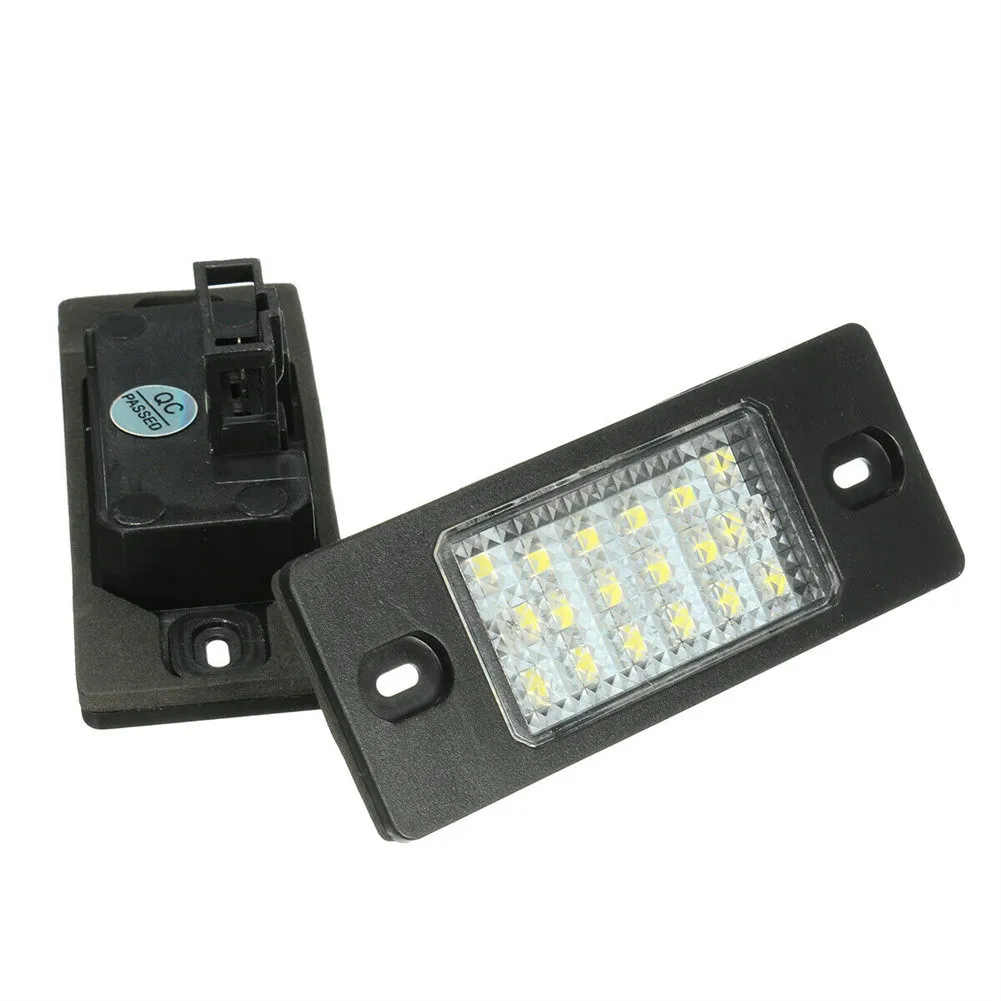 2pcs 12V Car LED License Number Plate Light For Golf 5 5D Touring 7L5943021C 1J5943021A 95563162003 Car License Plate Lamp
2pcs 12V Car LED License Number Plate Light For Golf 5 5D Touring 7L5943021C 1J5943021A 95563162003 Car License Plate Lamp
