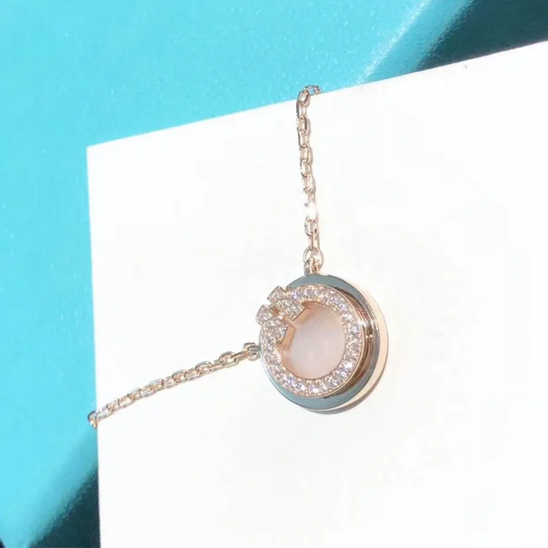 Ms S925 Sterling Silver Inlaid Opal Classic Fashion Wild Clavicle Necklace A Holiday Gift For European And American Beauty
Ms S925 Sterling Silver Inlaid Opal Classic Fashion Wild Clavicle Necklace A Holiday Gift For European And American Beauty