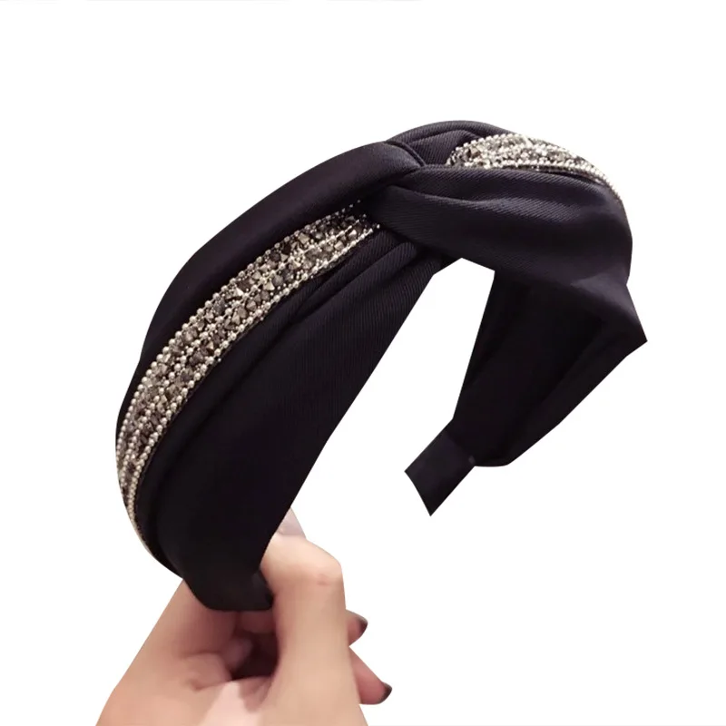 New Rhinestone Headband for Women Hair Bands Cross Knot Turban Classic Black Solid Wide Side Headwear Winter Hair Accessories
New Rhinestone Headband for Women Hair Bands Cross Knot Turban Classic Black Solid Wide Side Headwear Winter Hair Accessories