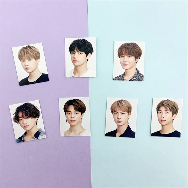 7pcs South Korean Groups Kpop Bangtan Boys SEASONS GREETINGS Clearly Photo Cards Clearly LOMO Cards ID Photos Poster Hot Sale
7pcs South Korean Groups Kpop Bangtan Boys SEASONS GREETINGS Clearly Photo Cards Clearly LOMO Cards ID Photos Poster Hot Sale
