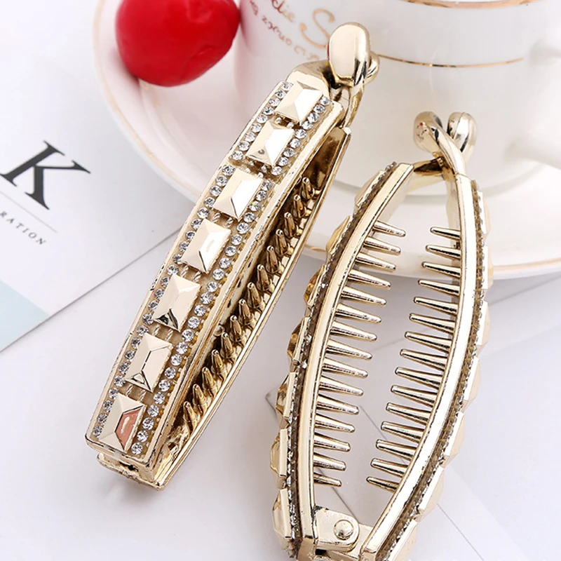 Temperament Korean Word Clip Headdress ins Gold Banana Clip Vertical Clip Ponytail Hairpin Simple Style Hair Accessories Gift
Temperament Korean Word Clip Headdress ins Gold Banana Clip Vertical Clip Ponytail Hairpin Simple Style Hair Accessories Gift