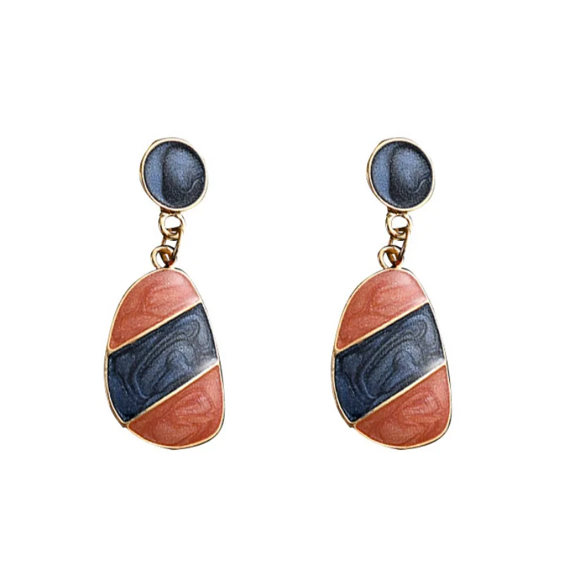 2020 New Korean Fashion Blue Earrings Temperament Retro Design Flower Geometric Net Red Earrings Earrings
2020 New Korean Fashion Blue Earrings Temperament Retro Design Flower Geometric Net Red Earrings Earrings