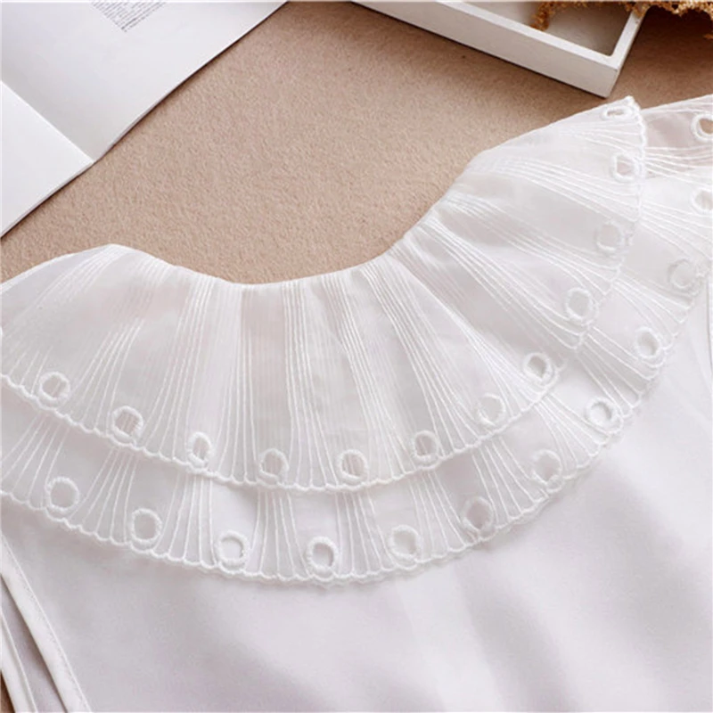 Women Double Layer Hollow Out Large Lapel False Fake Collar Butterfly Ruffles Detachable Half Shirt Blouse Button Adjustable Dic
Women Double Layer Hollow Out Large Lapel False Fake Collar Butterfly Ruffles Detachable Half Shirt Blouse Button Adjustable Dic