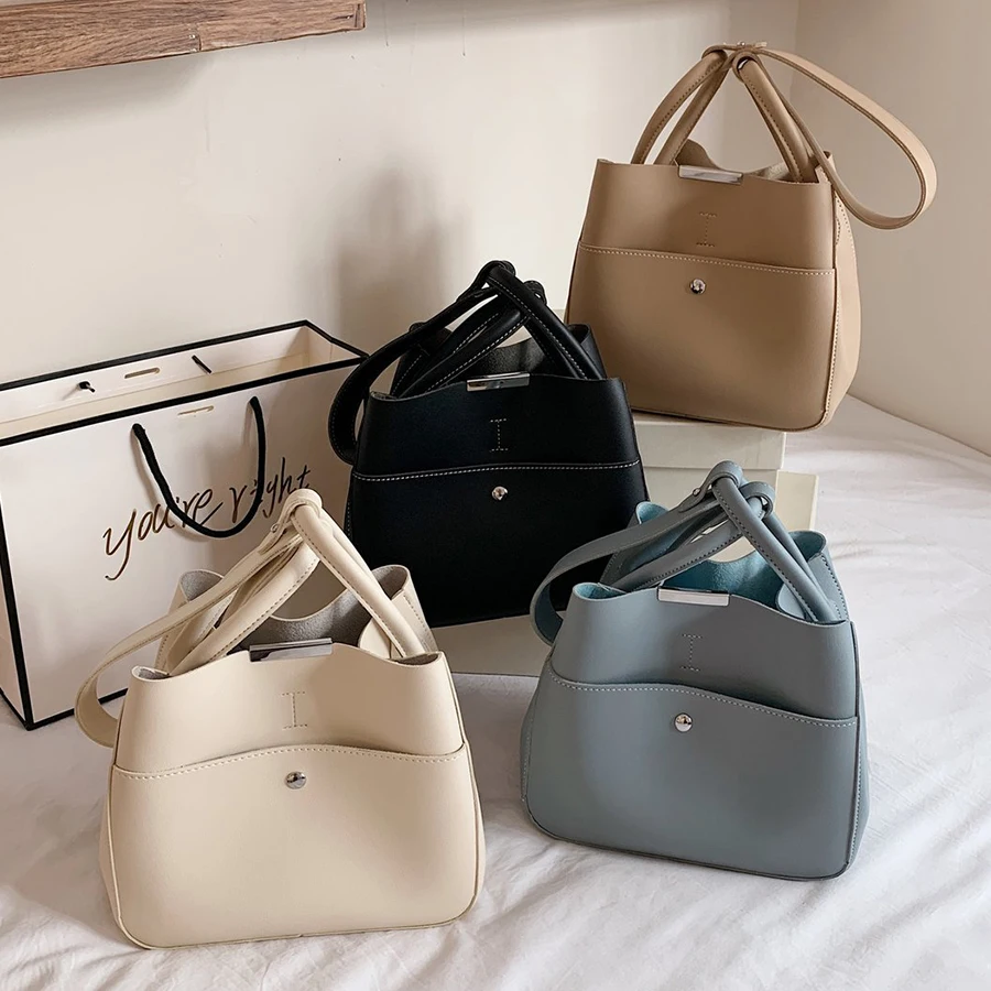 Large Capacity Bucket Bag New Ladies Design Fashion Handbags Women PU Leather Shoulder Messenger Bag Travel Messenger Handbags
Large Capacity Bucket Bag New Ladies Design Fashion Handbags Women PU Leather Shoulder Messenger Bag Travel Messenger Handbags