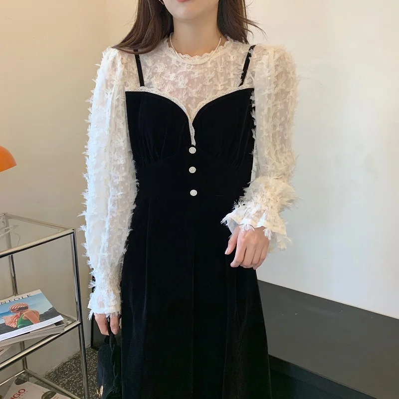 Zita 2021 Women's Winter New French Retro Style Round Neck Fringed Lace Sleeve Stitching Sling Velvet Fake Two-piece Dress
Zita 2021 Women's Winter New French Retro Style Round Neck Fringed Lace Sleeve Stitching Sling Velvet Fake Two-piece Dress
